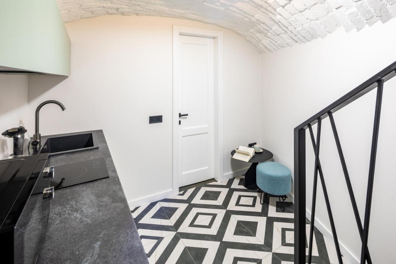 Apartmán Romari Таманська 12 Lvov Exteriér fotografie